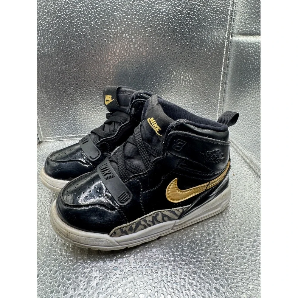 Nike Jordan Legacy 312 Toddler Shoes Black Gold Patent Leather AT4047-007